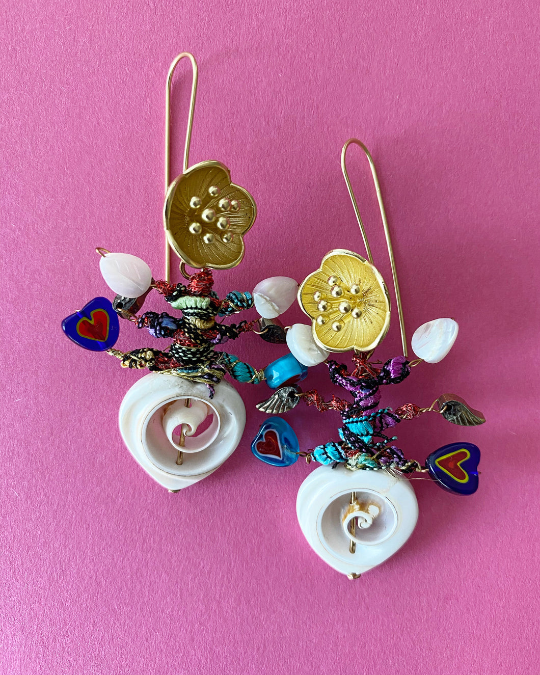 Boucles d'oreille en forme de coeur (coquillage en spirale) Aureole