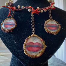 Load image into Gallery viewer, Necklace with 3 lips (hand painted)
