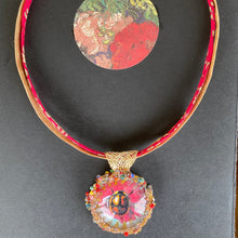 Load image into Gallery viewer, Necklace with pendent with  picture of ladybug
