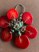 Carica l&#39;immagine nel visualizzatore di Gallery, Earrings red  flowers  in motherpora (family of coral  and silver 925
