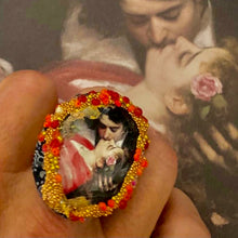 Carica l&#39;immagine nel visualizzatore di Gallery, &quot;The Kiss&quot; of Carolus Duran | Art History Rings
