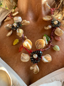 Necklace with Mother of Pearl's Flower | Rare